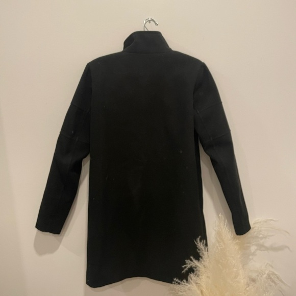 BLACK COAT  small - Picture 3 of 4